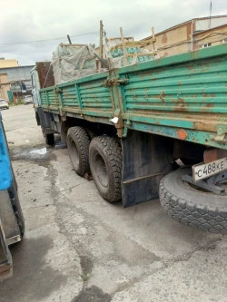 Грузовой бортовой КАМАЗ 53202